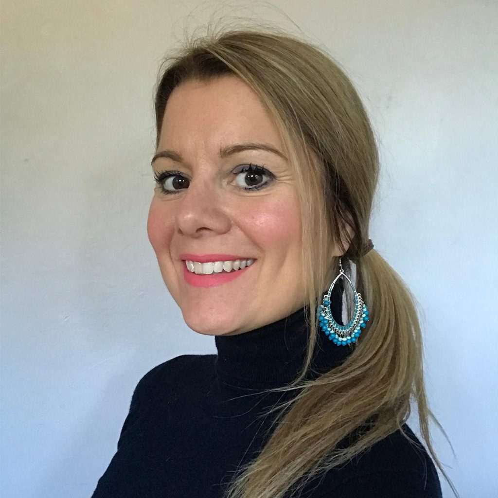 Sophie Designer and Social Media expert
